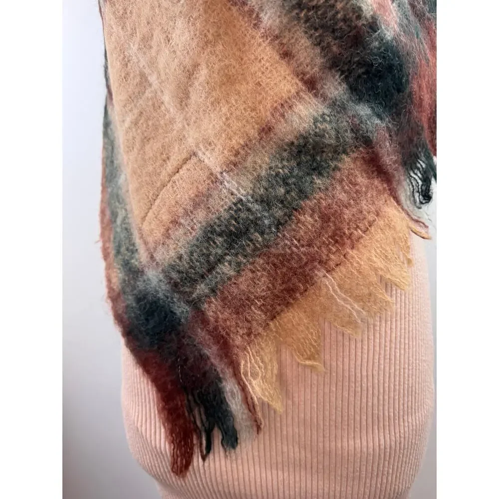 Vintage Edinburgh Woollen Mill Multi Square Scarf /Baby Blanket Plaid Raw Hem